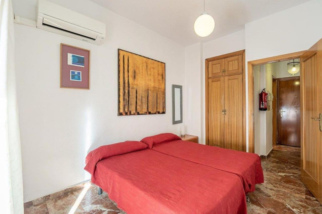 Modern Apartment In The Heart Of Granada Buitenkant foto